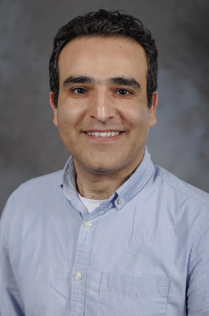 Farid Hosseinpour headshot