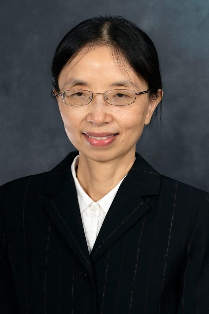 Qiu Liu headshot