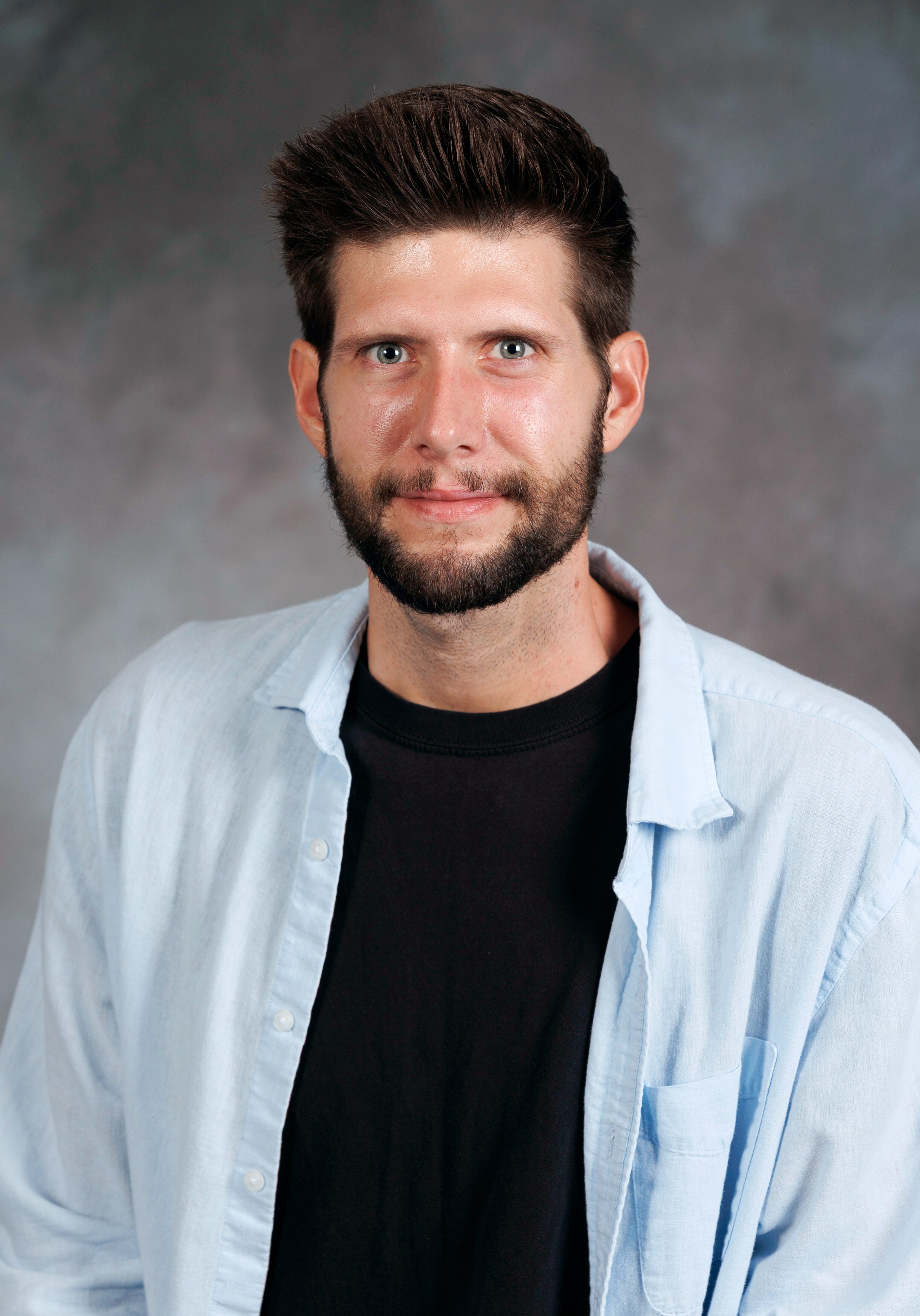 Headshot of Andrew Mudd