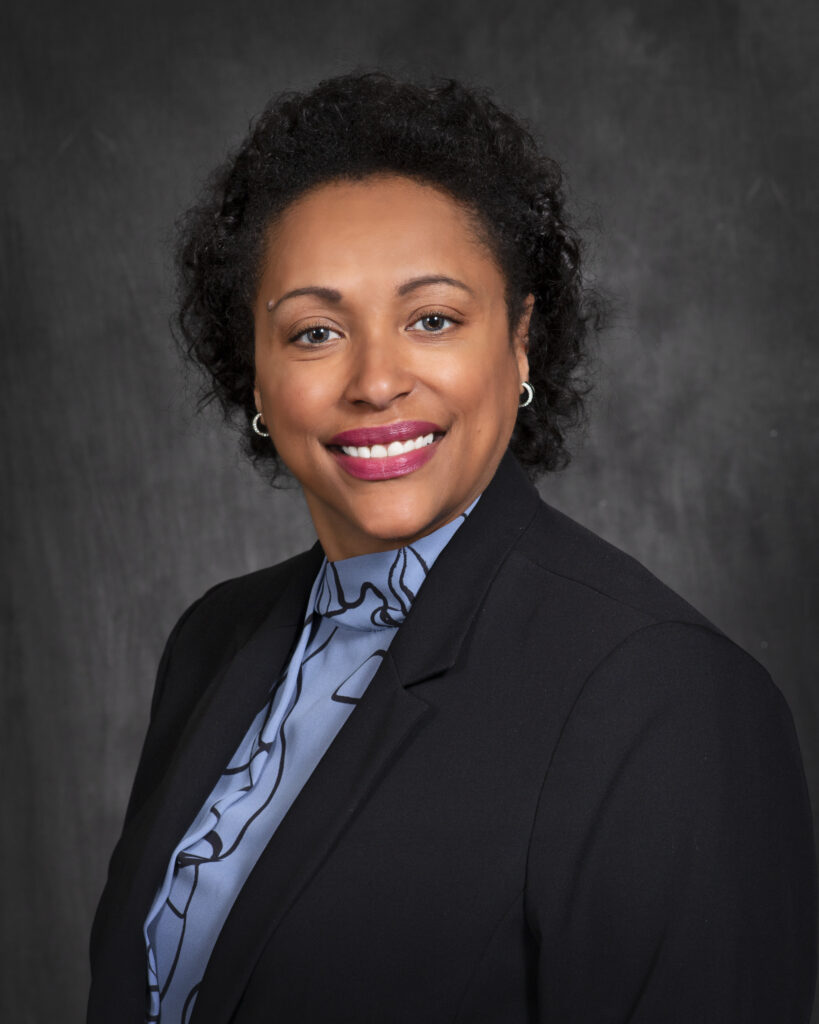 Headshot of Deetria Boutte