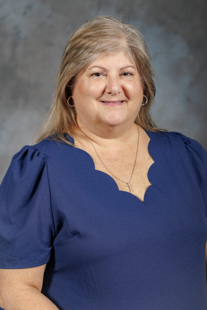 Headshot of Dr. Deanna Harless