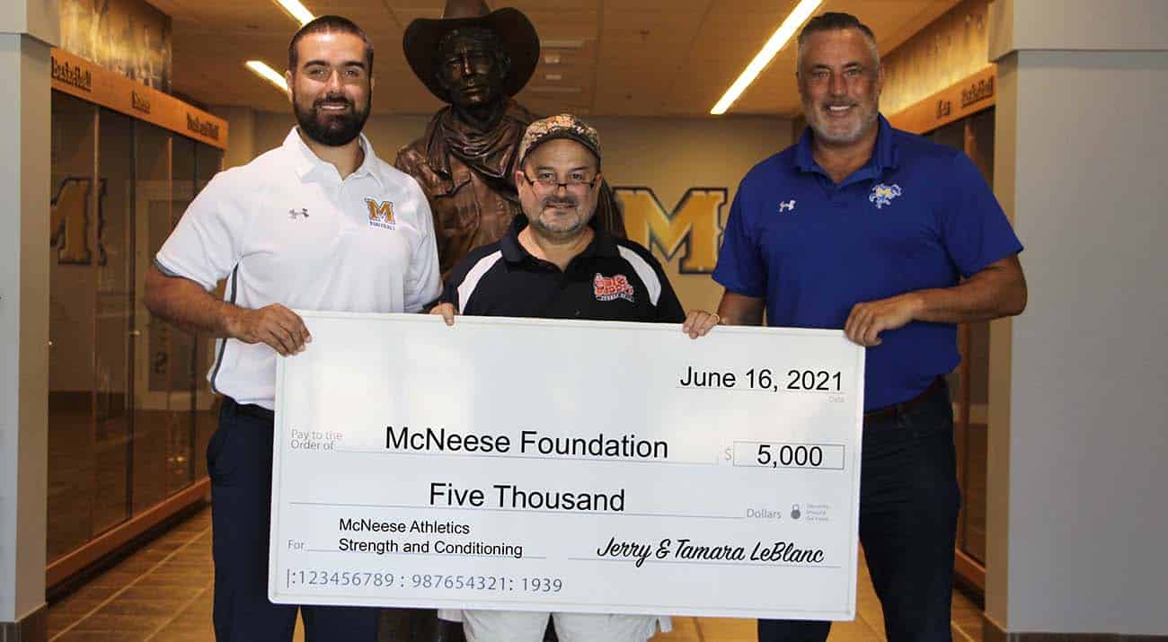 On hand for the presentation are, from left, Jimmie Bunting, McNeese director of strength and conditioning, Jerry LeBlanc, owner of Big Daddy’s, and Heath Schroyer, McNeese athletics director. McNeese Photo