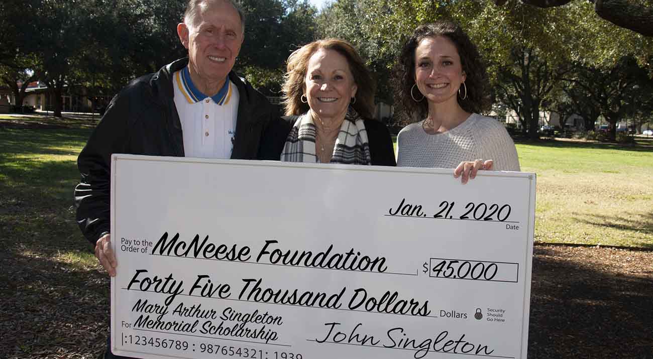 New Scholarship Established for Education Majors